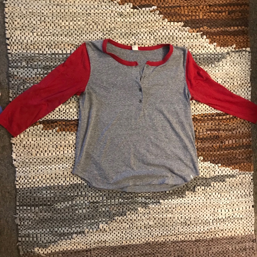 Baseball tee
